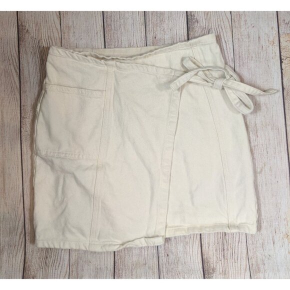 URBAN OUTFITTERS BDG Women's Ivory Jean Mini Skirt Tie Crossover Tie Size Small - Picture 1 of 8
